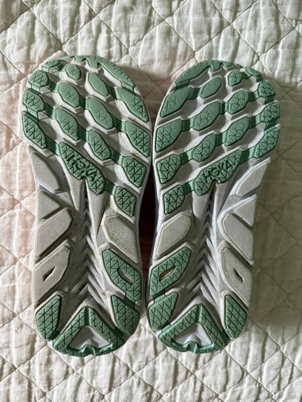 Hoka Clifton 8 Running Shoes, Cantaloupe/Silver Peony, Women's Size 8.5 - Picture 5 of 7